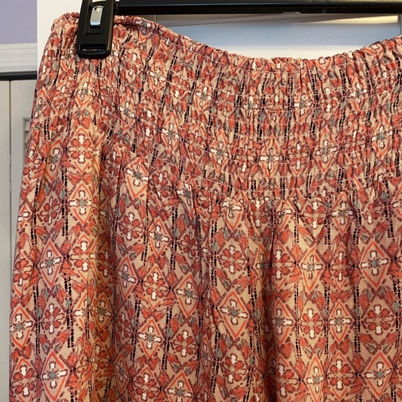 Patterned American Rag Shorts - Picture 2 of 4